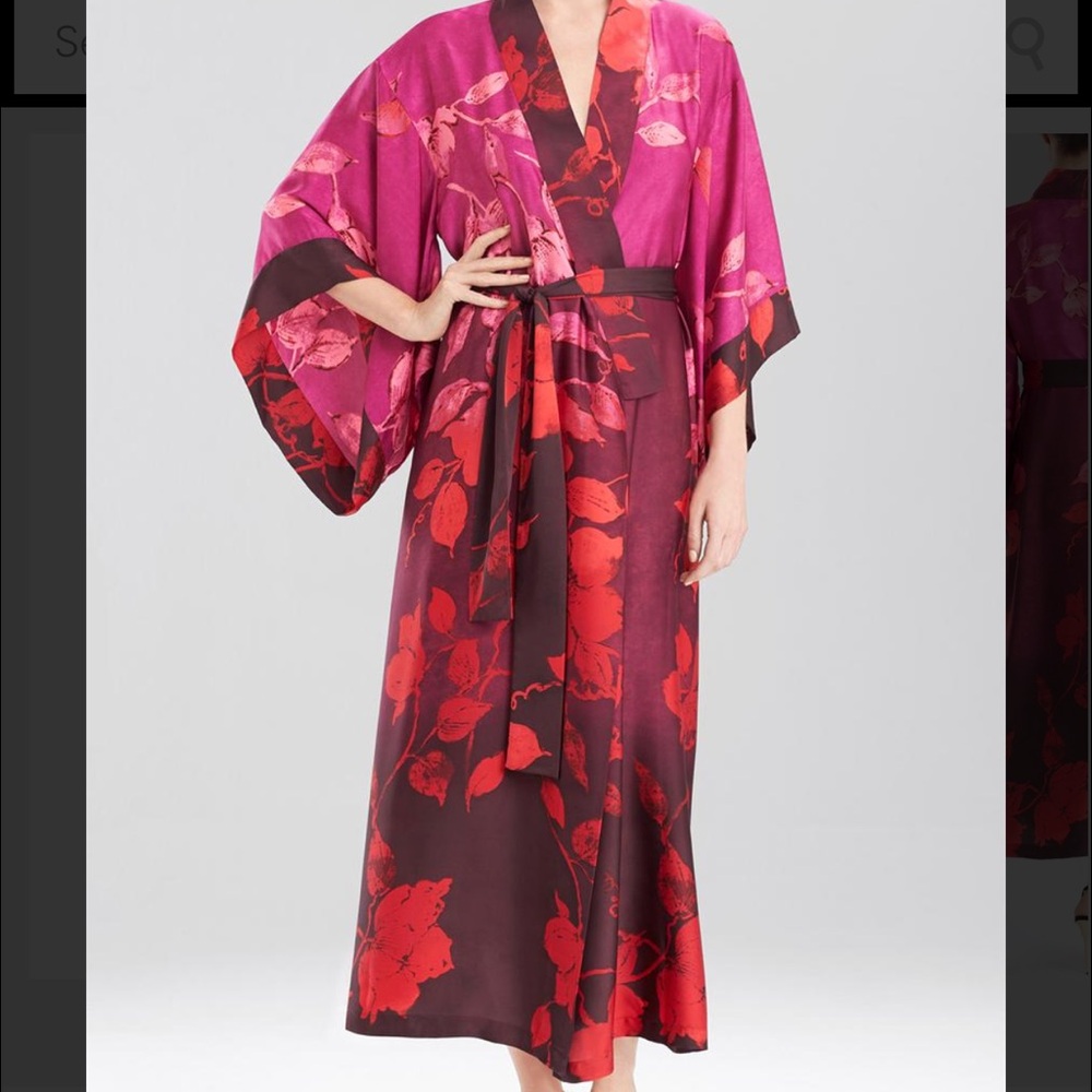 Natori Pink and Red Floral Satin Kimono Robe and nighty two pieces beautiful